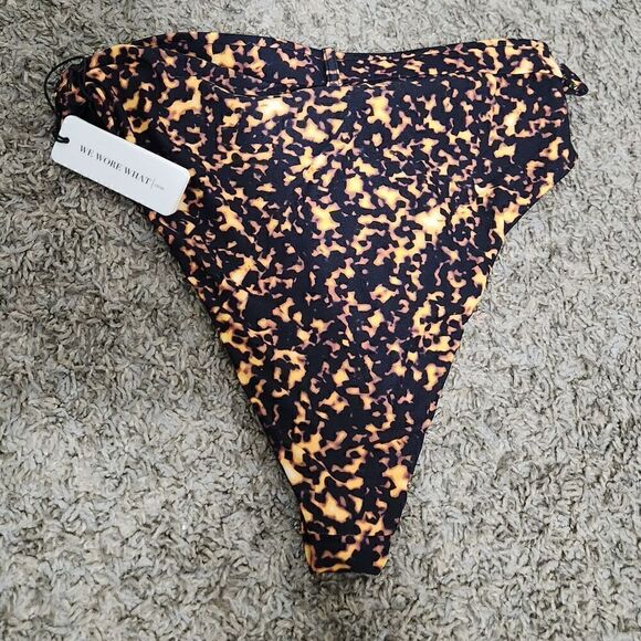 We Wore What Bikini Bottoms size XS - Picture 4 of 5